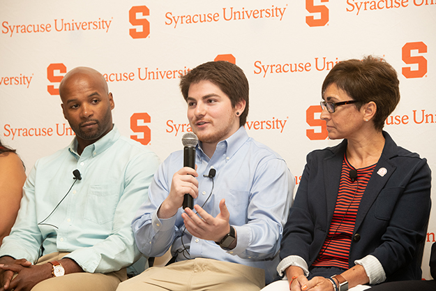 Taylor Lucero '20 answers a question on the Leveraging Your 'Cuse Connections 2018 panel